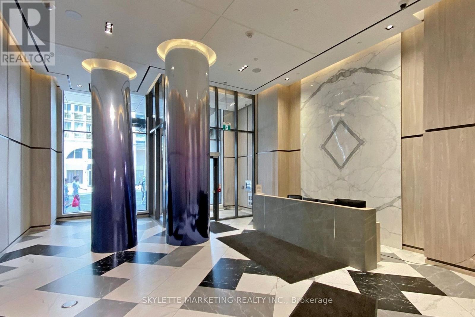 3201 - 395 Bloor Street E, Toronto, Ontario  M4W 1H7 - Photo 3 - C13018068