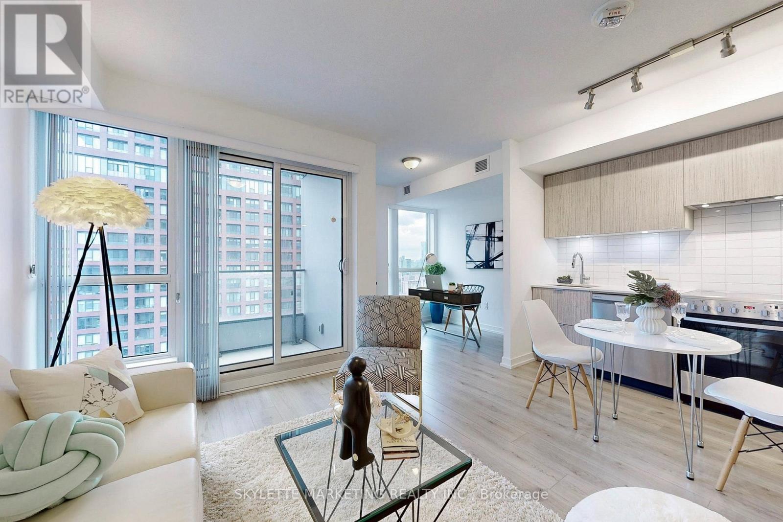 3201 - 395 Bloor Street E, Toronto, Ontario  M4W 1H7 - Photo 5 - C13018068