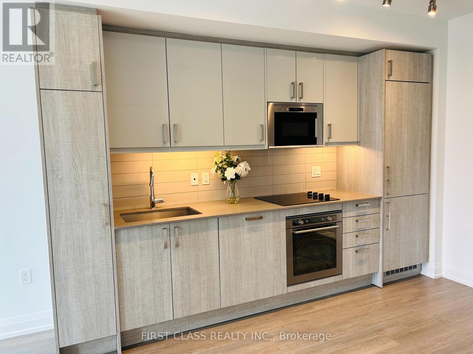 1806 - 77 Mutual Street, Toronto, Ontario  M5B 2A9 - Photo 4 - C13018146