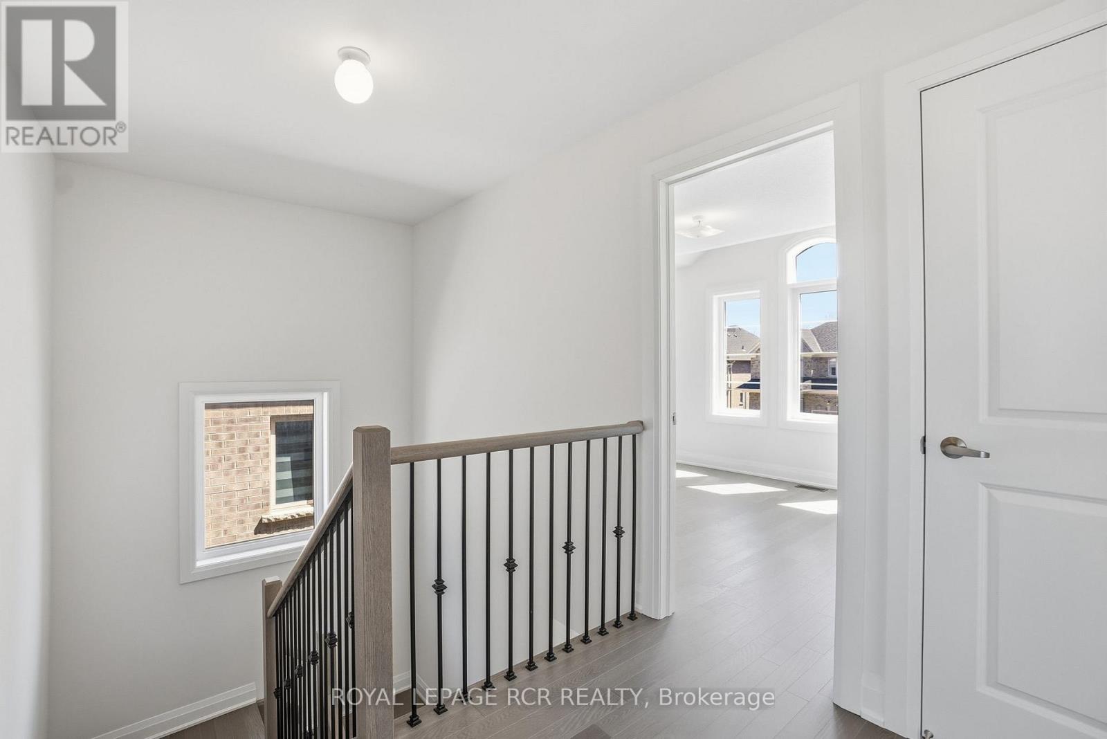 1350 Davis Loop, Innisfil (Lefroy), Ontario  L0L 1W0 - Photo 19 - N13018128