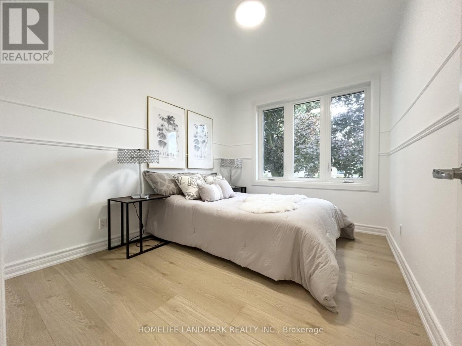 323 Elmwood Avenue, Richmond Hill, Ontario  L4C 1L7 - Photo 12 - N13018132