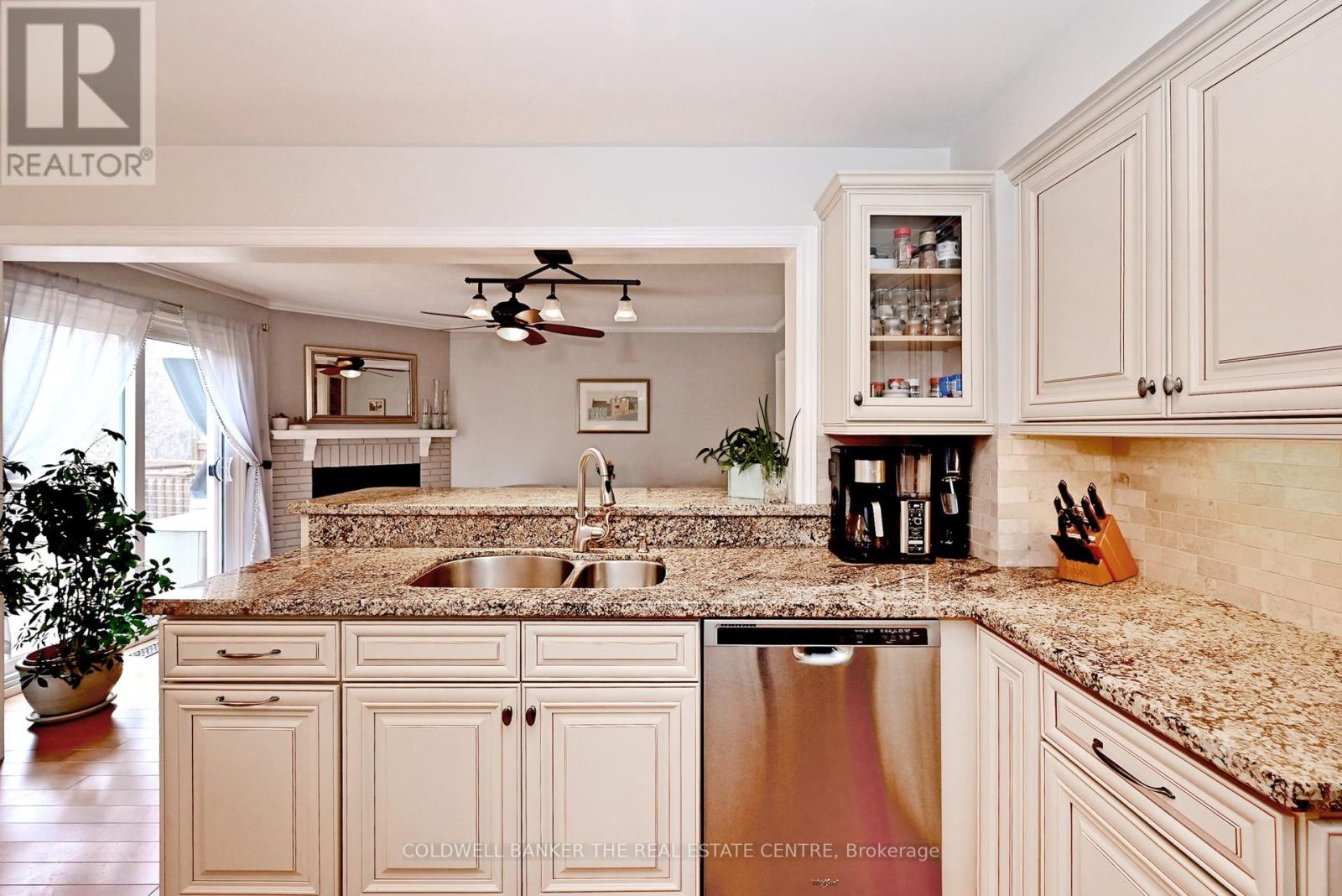 102 Deerglen Terrace, Aurora, Ontario  L4G 6Y3 - Photo 15 - N13018150