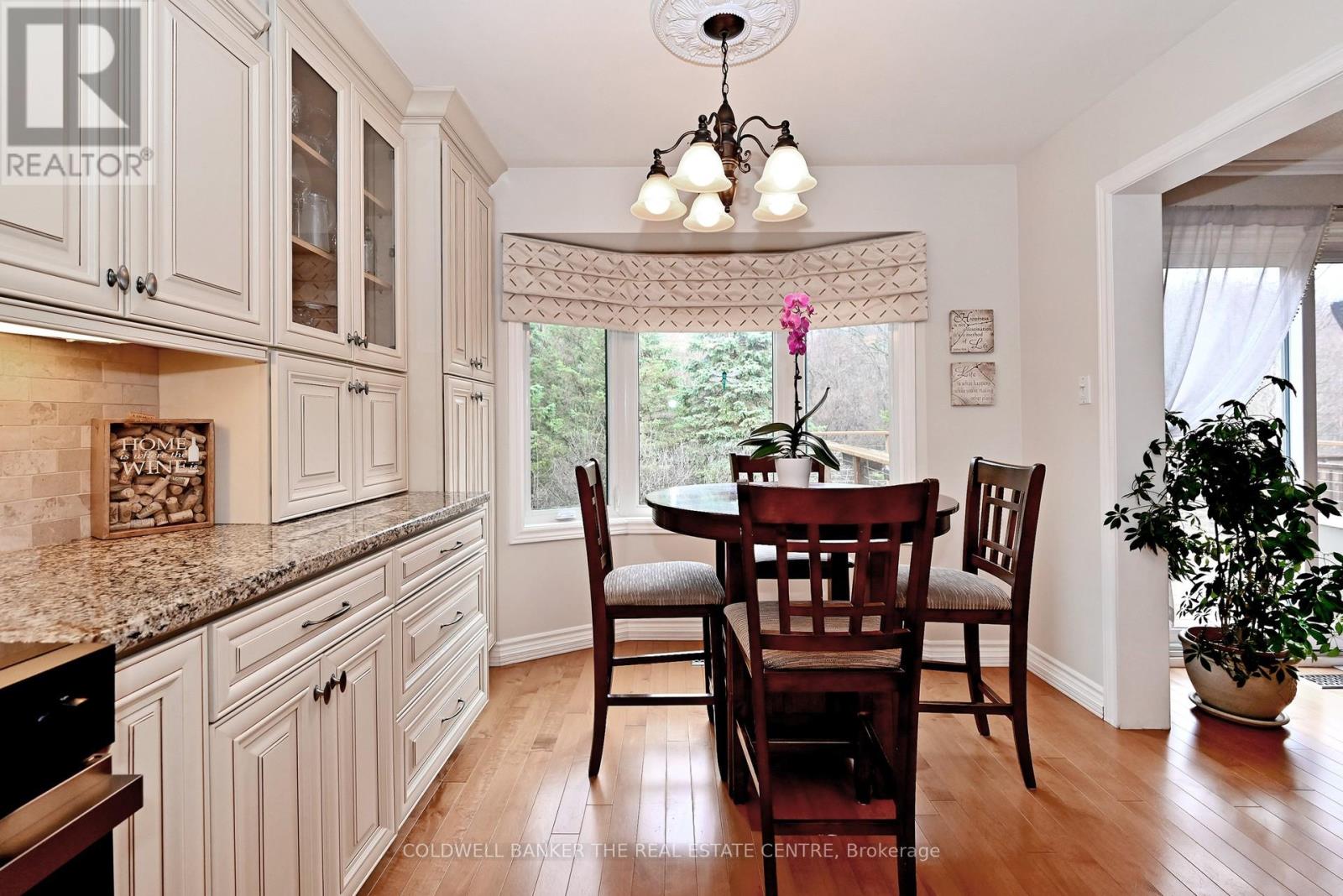 102 Deerglen Terrace, Aurora, Ontario  L4G 6Y3 - Photo 17 - N13018150