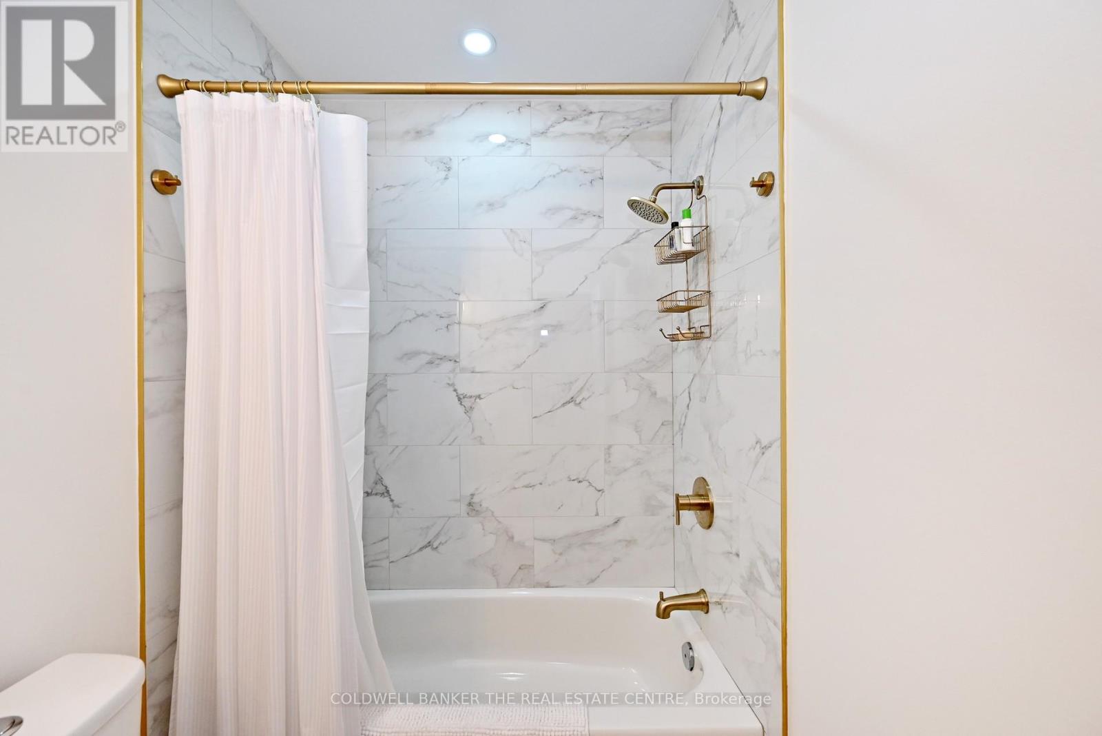 102 Deerglen Terrace, Aurora, Ontario  L4G 6Y3 - Photo 37 - N13018150