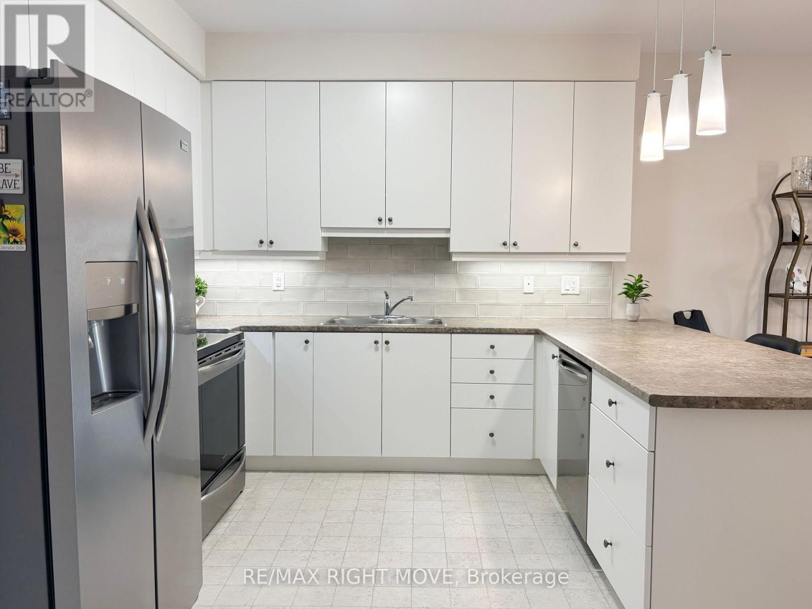 179 Lucy Lane, Orillia, Ontario  L3V 0G3 - Photo 7 - S13018134