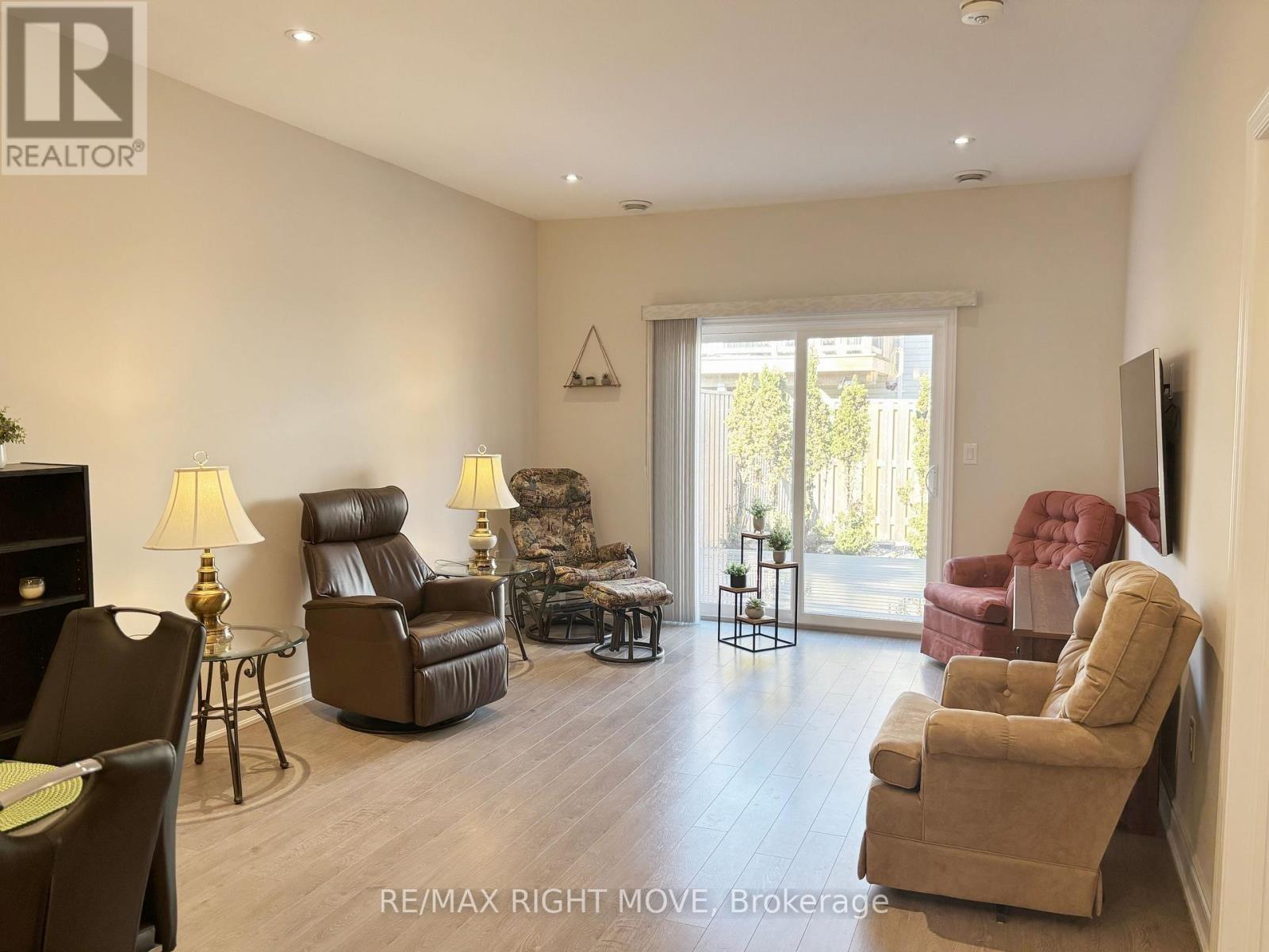 179 Lucy Lane, Orillia, Ontario  L3V 0G3 - Photo 9 - S13018134