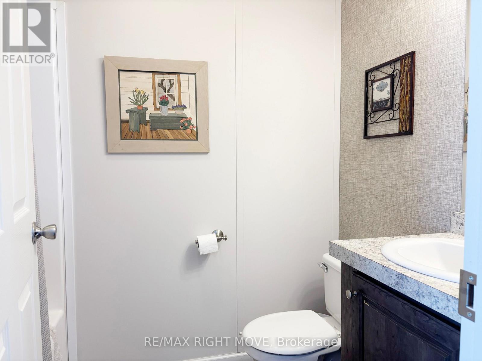 1298 Hilltop Road, Severn, Ontario  L3V 0V1 - Photo 13 - S13018164