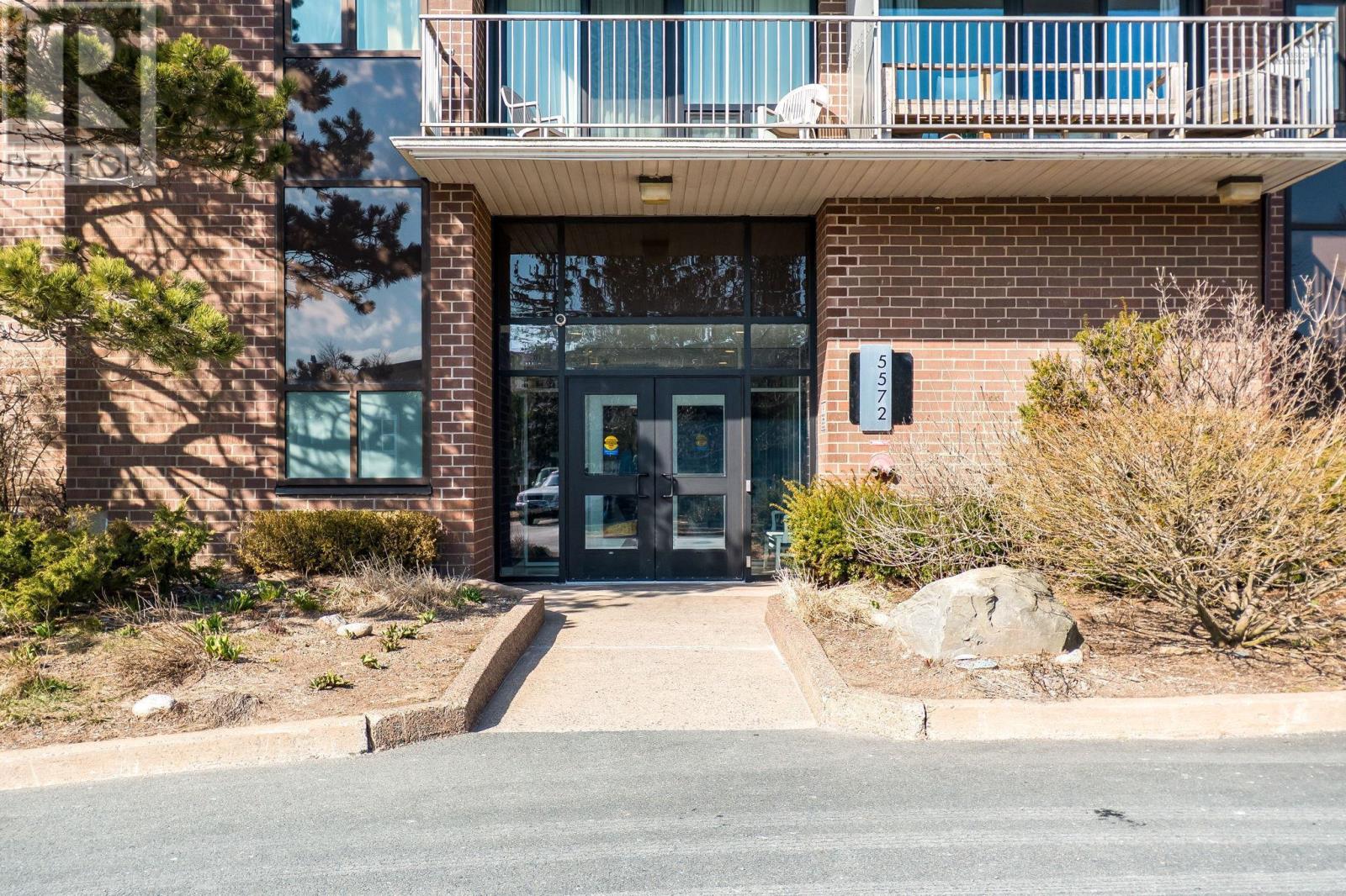 407 5572 North Ridge Road, Halifax, Nova Scotia  B3K 5K2 - Photo 38 - 202607102