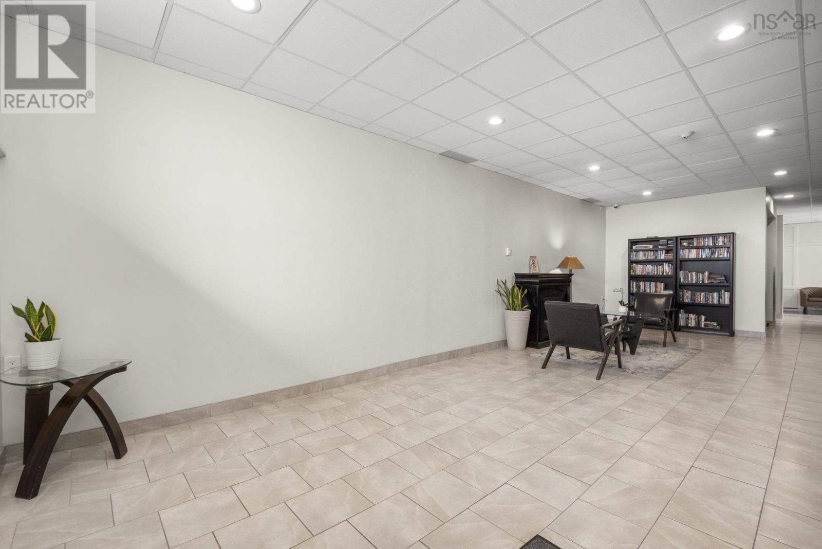 407 5572 North Ridge Road, Halifax, Nova Scotia  B3K 5K2 - Photo 32 - 202607102