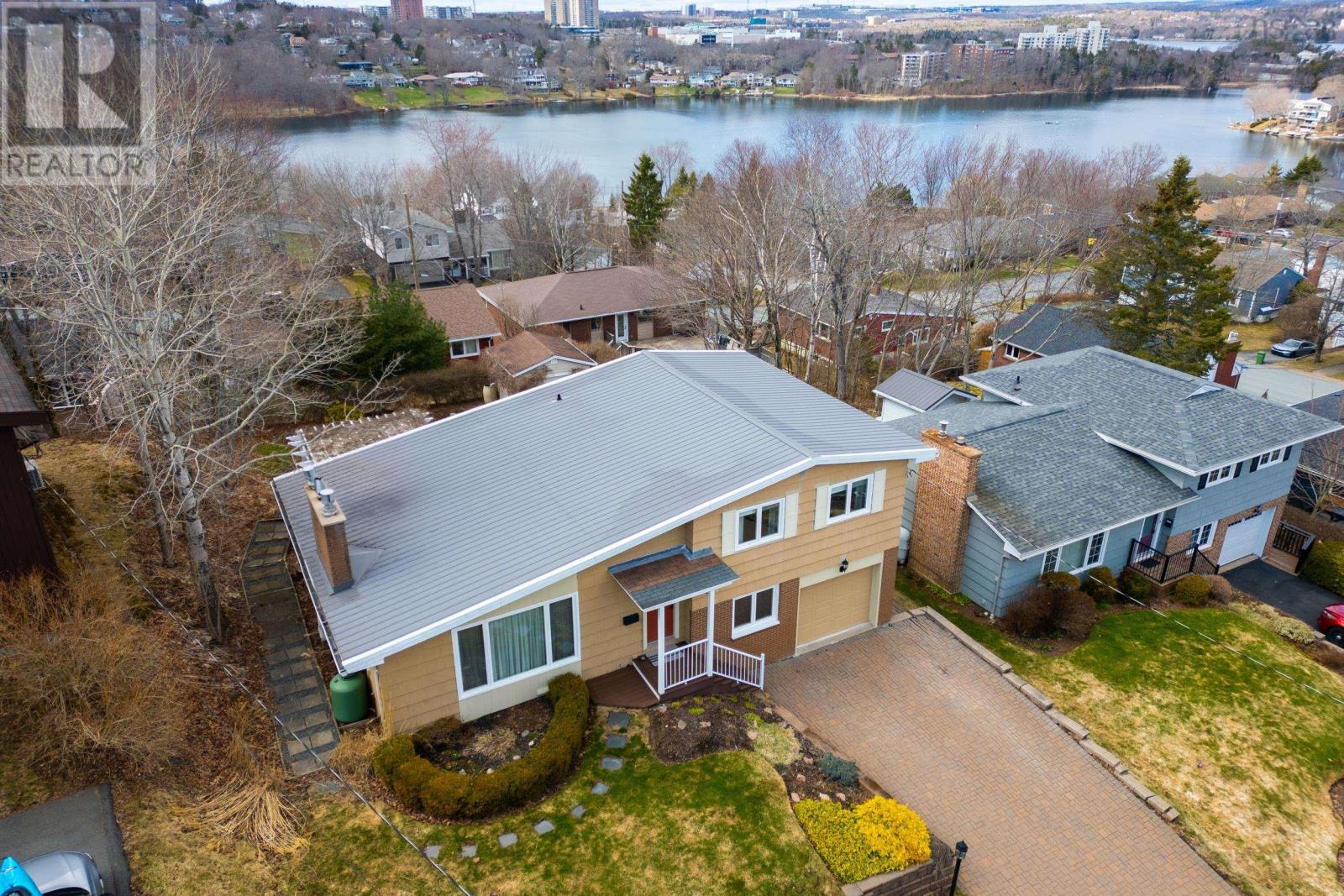 43 Tremont Street, Dartmouth, Nova Scotia  B2Y 1X1 - Photo 1 - 202607603