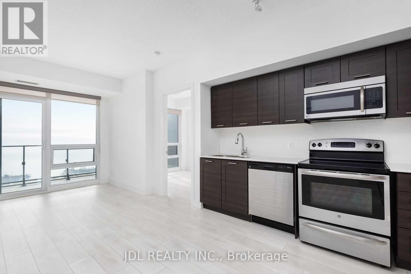 3702 - 2212 Lake Shore Boulevard W, Toronto, Ontario  M8V 0C2 - Photo 6 - W13018056