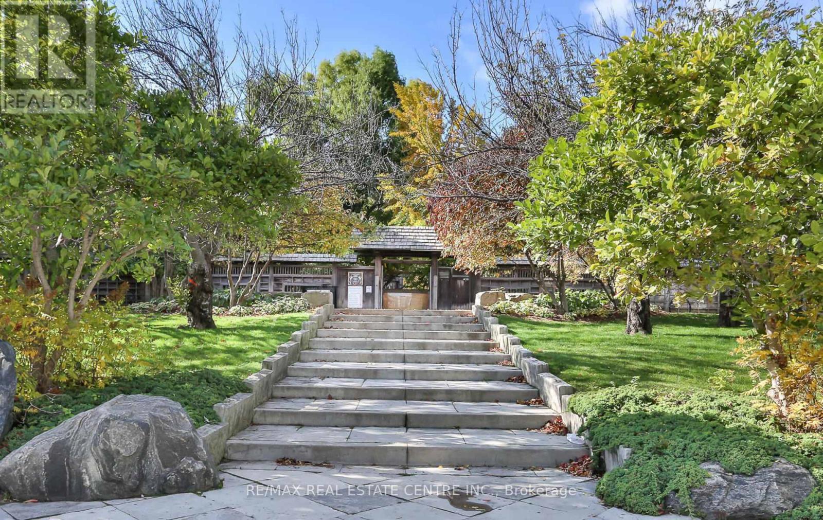 1610 - 36 Elm Drive W, Mississauga, Ontario  L5B 1L9 - Photo 37 - W13018058