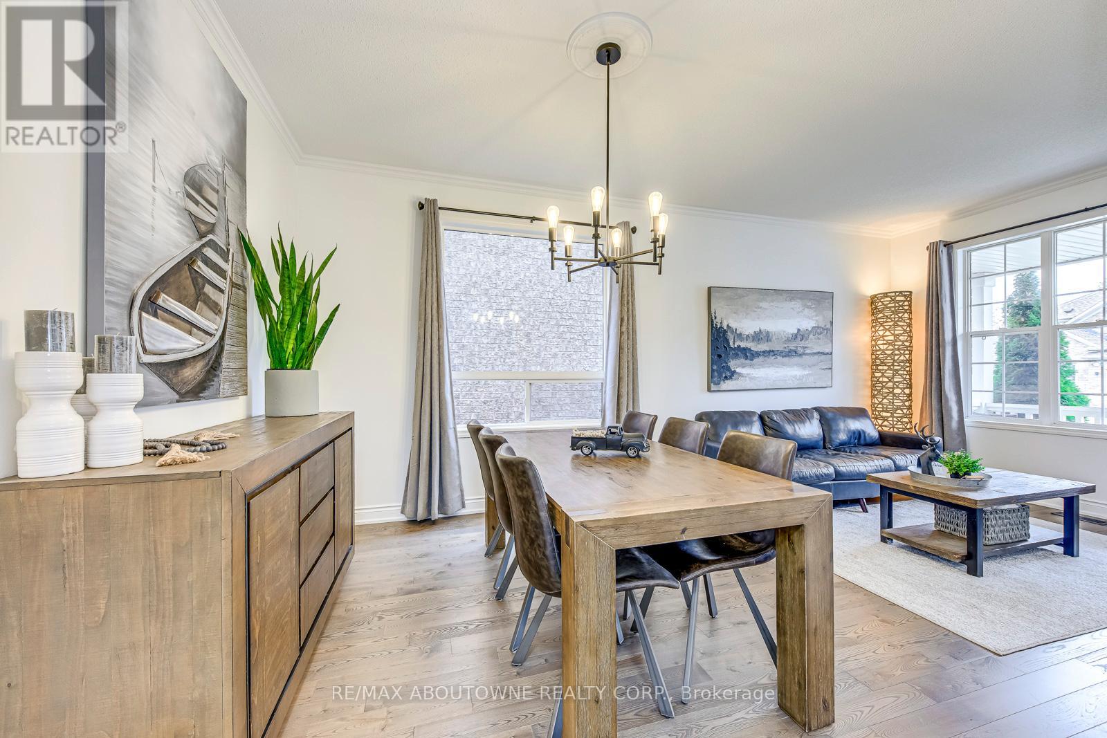 2536 Bracken Drive, Oakville, Ontario  L6M 4R7 - Photo 11 - W13018064