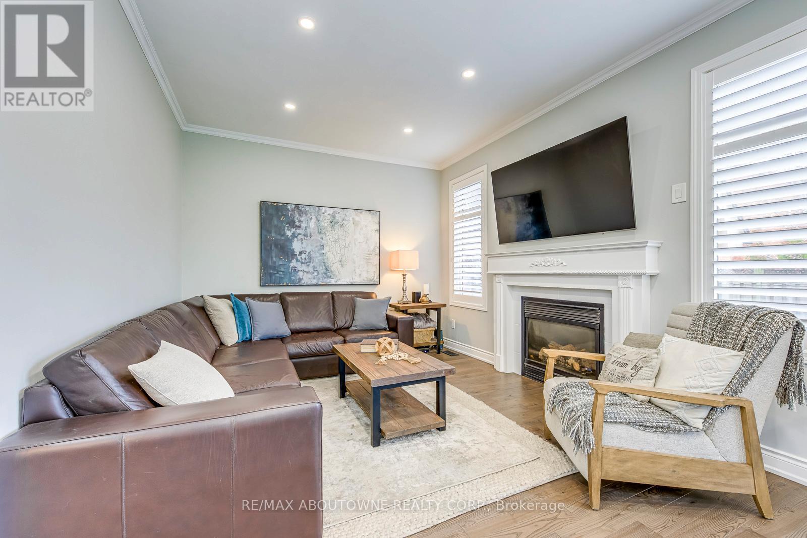 2536 Bracken Drive, Oakville, Ontario  L6M 4R7 - Photo 13 - W13018064