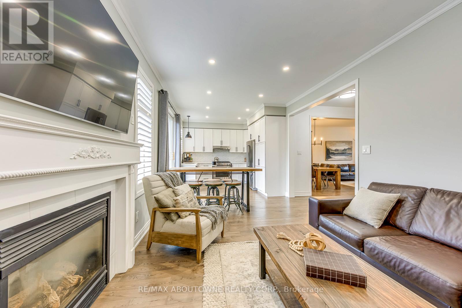 2536 Bracken Drive, Oakville, Ontario  L6M 4R7 - Photo 15 - W13018064