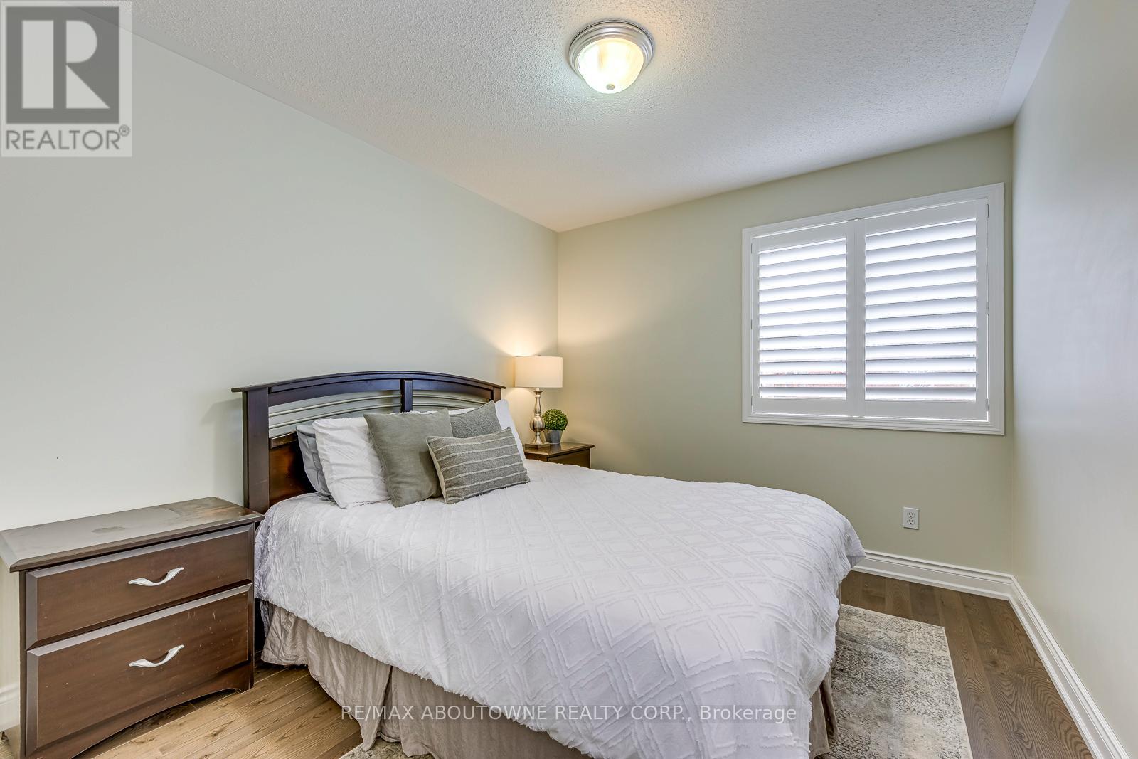 2536 Bracken Drive, Oakville, Ontario  L6M 4R7 - Photo 34 - W13018064