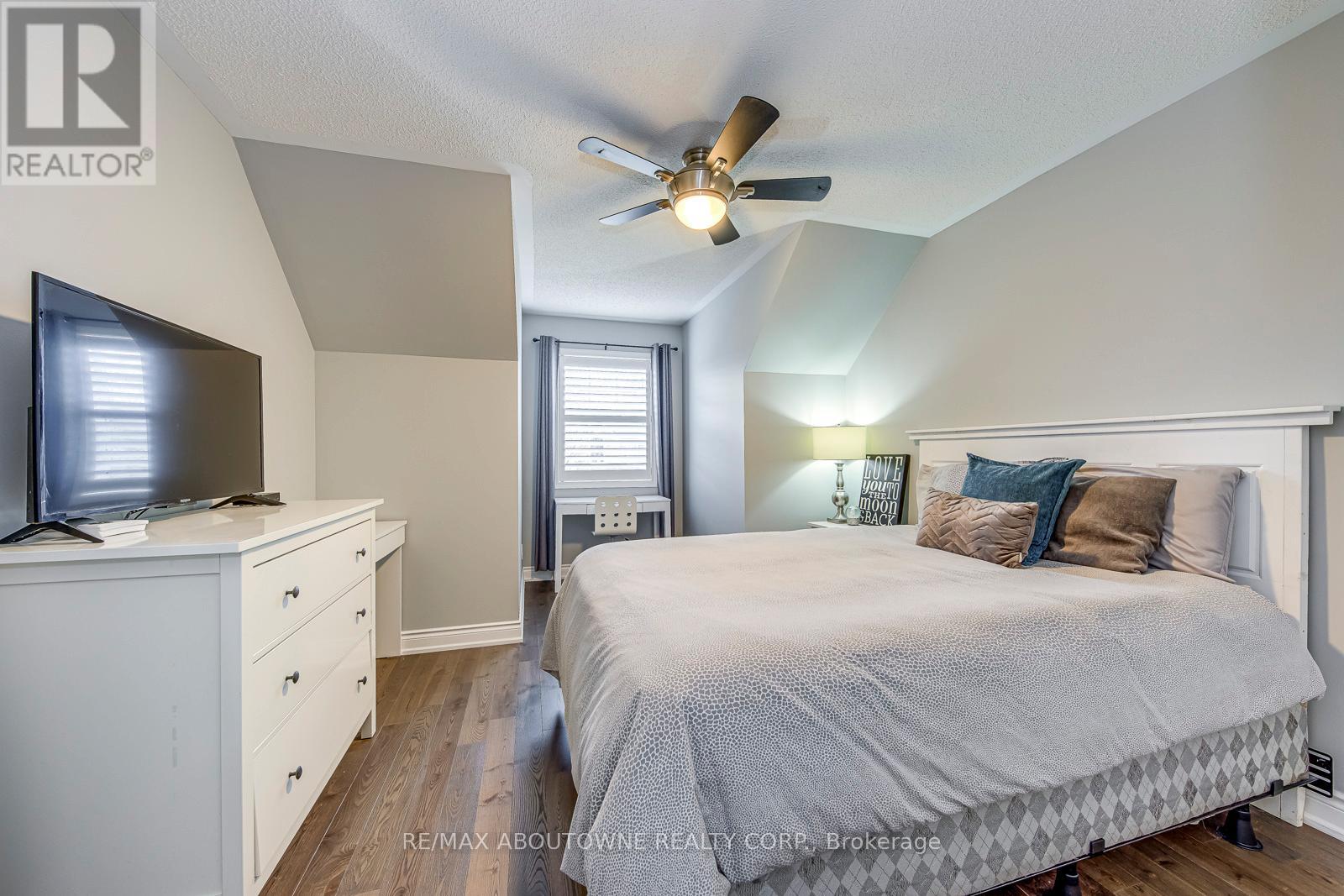 2536 Bracken Drive, Oakville, Ontario  L6M 4R7 - Photo 36 - W13018064