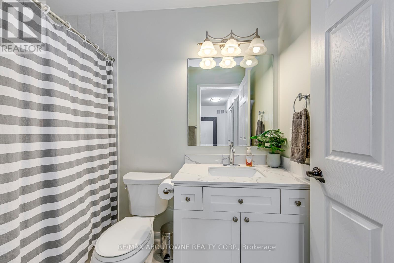 2536 Bracken Drive, Oakville, Ontario  L6M 4R7 - Photo 38 - W13018064