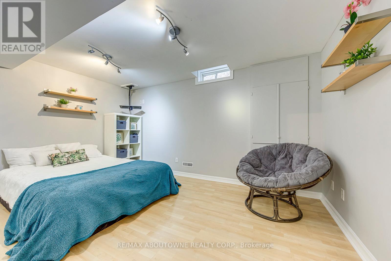 2536 Bracken Drive, Oakville, Ontario  L6M 4R7 - Photo 44 - W13018064