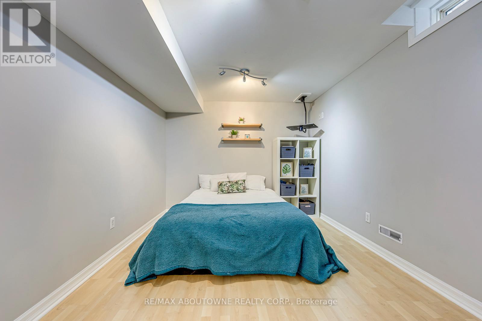 2536 Bracken Drive, Oakville, Ontario  L6M 4R7 - Photo 45 - W13018064