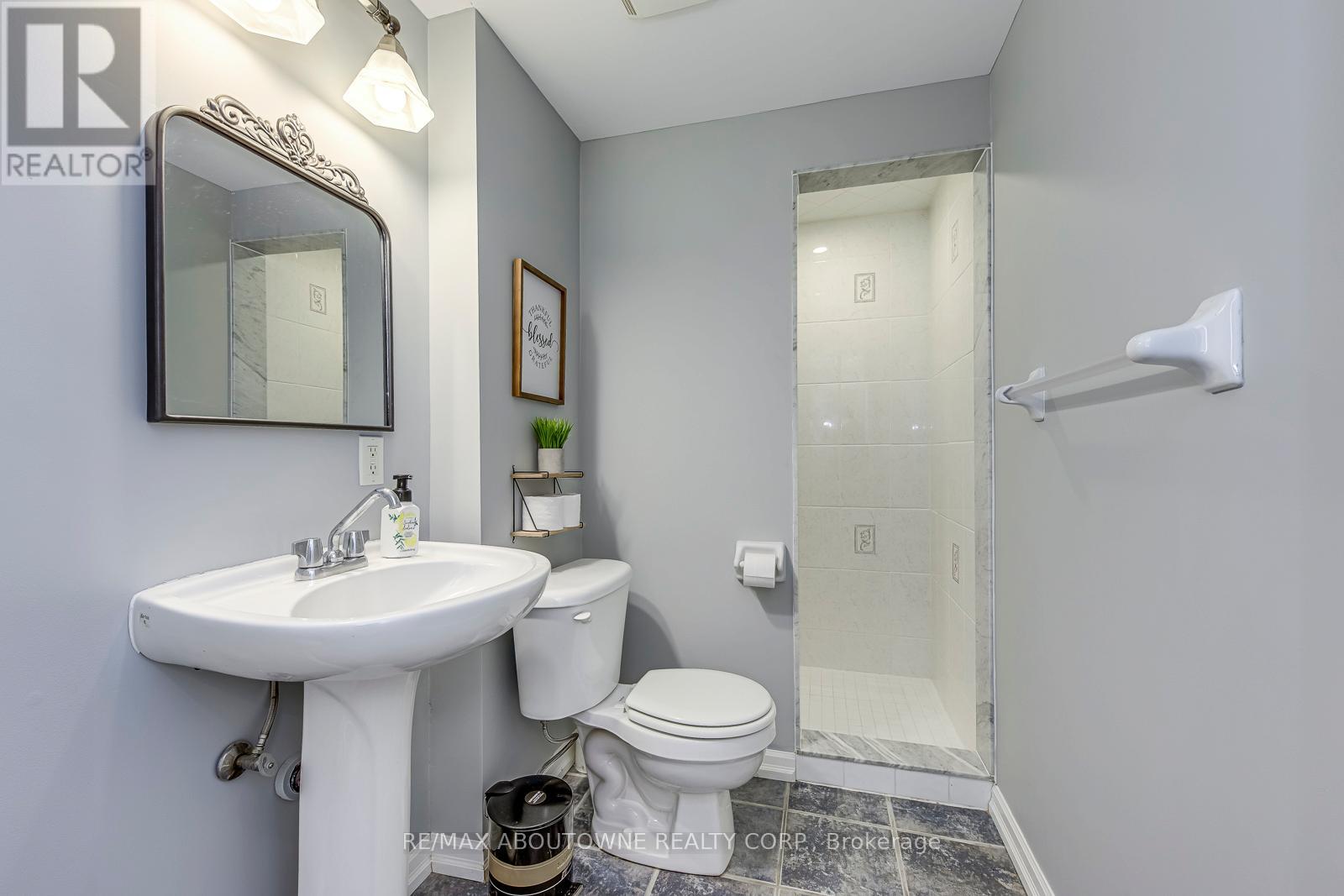 2536 Bracken Drive, Oakville, Ontario  L6M 4R7 - Photo 46 - W13018064