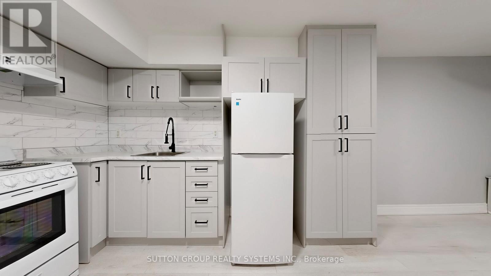 68 Osler Street, Toronto, Ontario  M6P 4A2 - Photo 30 - W13018086