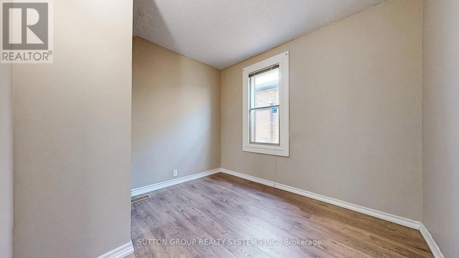 128 Northland Avenue, Toronto, Ontario  M6N 2E2 - Photo 15 - W13018088