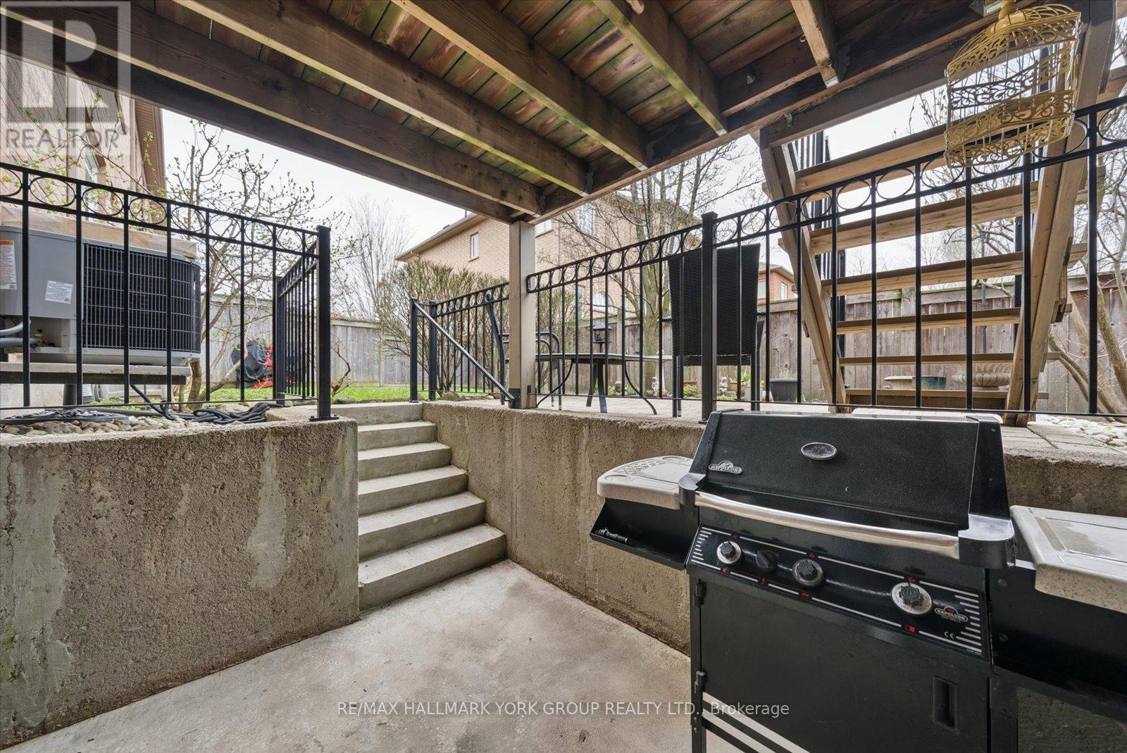 202 Duskywing Way, Oakville, Ontario  L6L 6X4 - Photo 25 - W13018090