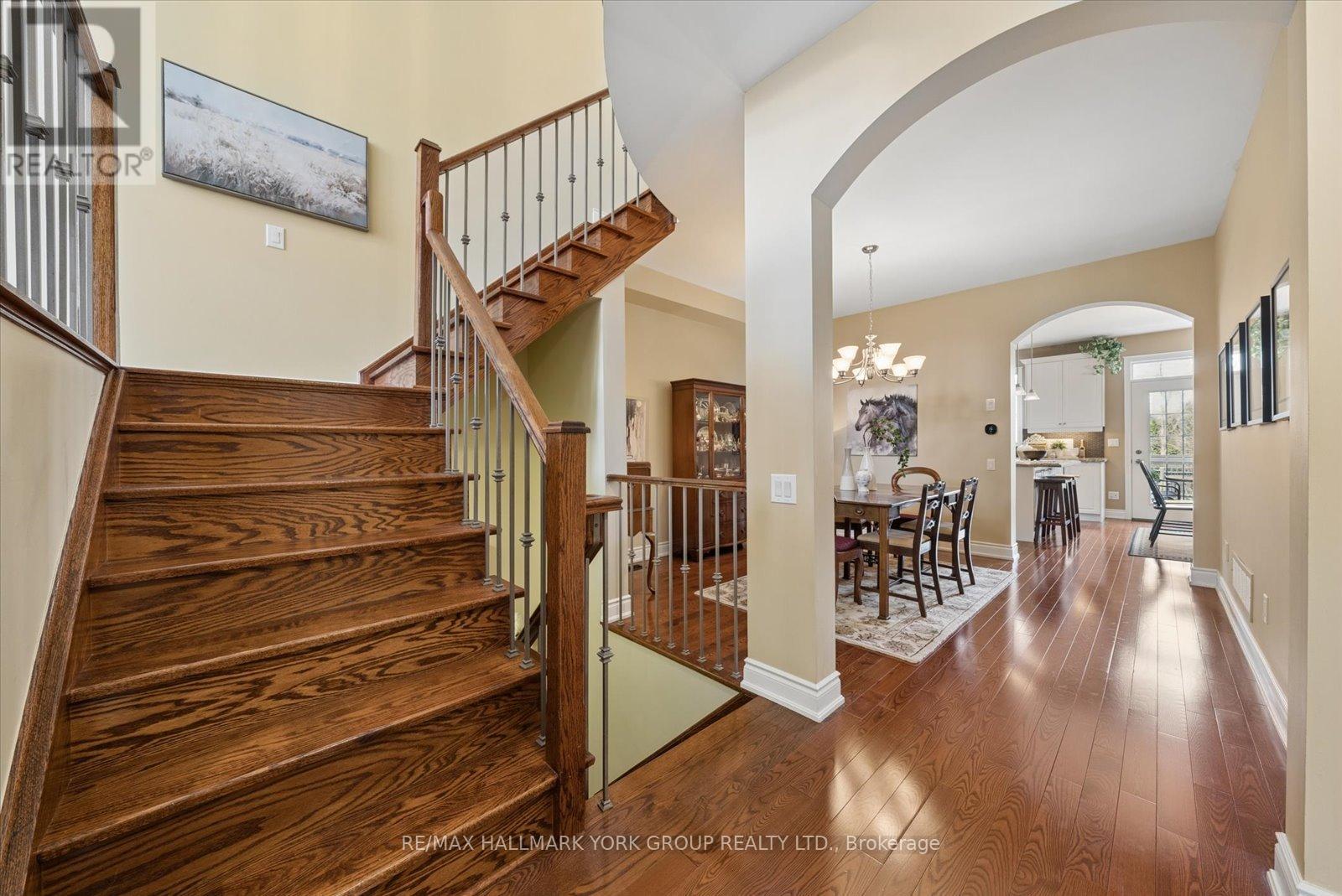 202 Duskywing Way, Oakville, Ontario  L6L 6X4 - Photo 5 - W13018090