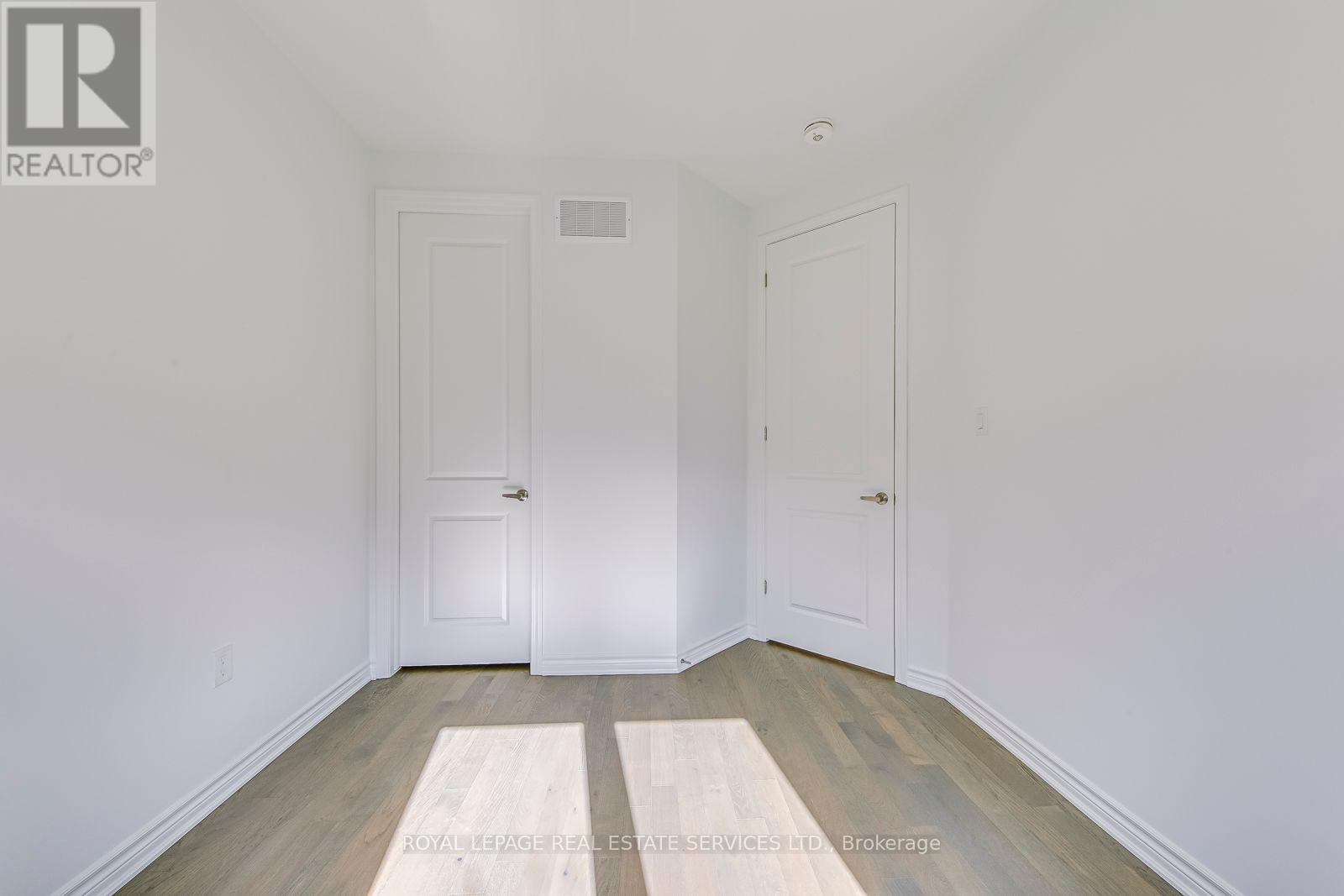 3026 Langdon Road, Oakville, Ontario  L6H 7Y5 - Photo 29 - W13018102