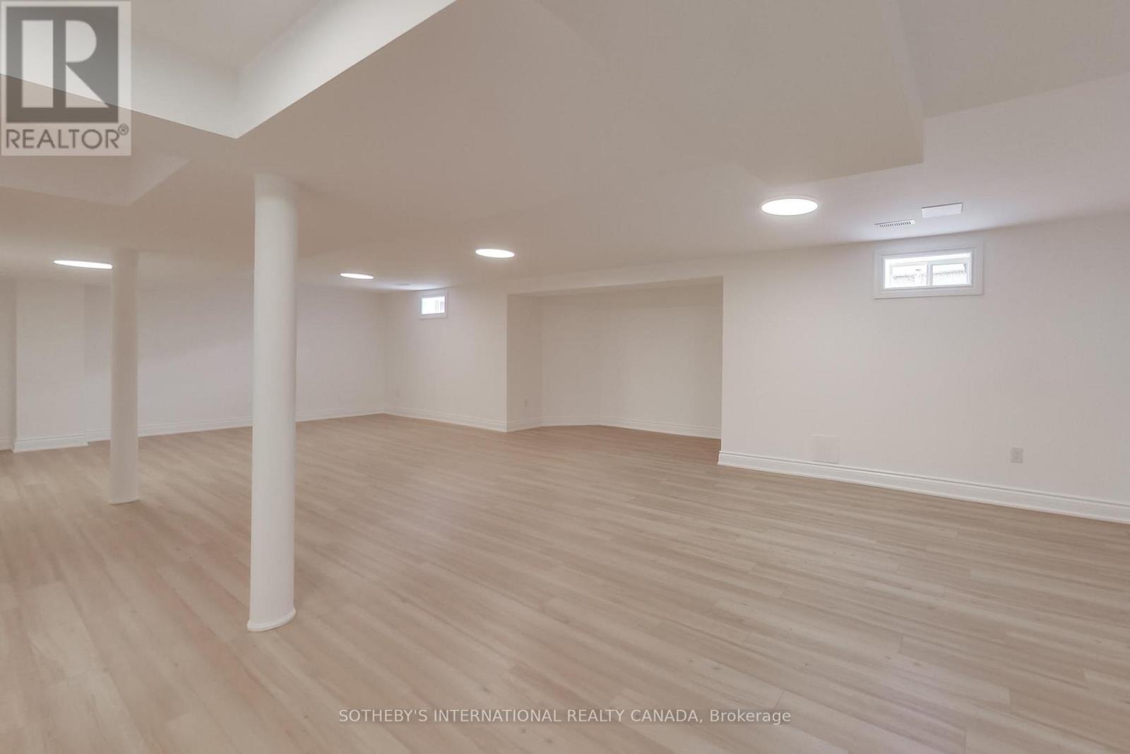 1124 Lansdown Drive, Oakville, Ontario  L6J 7N7 - Photo 29 - W13018156