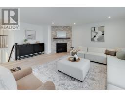 1124 LANSDOWN DRIVE, Oakville, Ontario