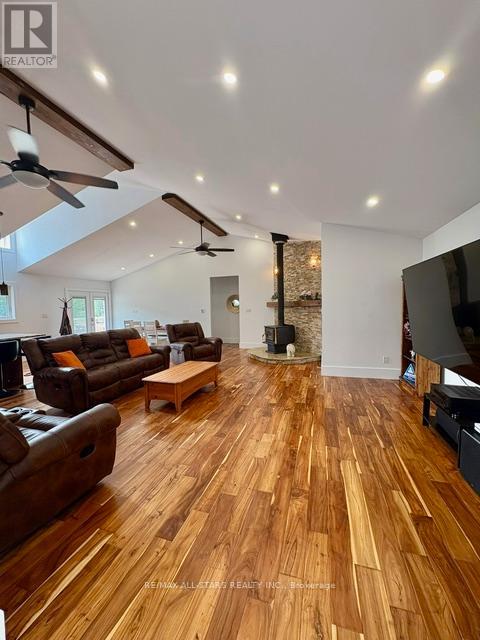 728 Galway Road, Trent Lakes, Ontario  K0M 2A0 - Photo 12 - X12898796