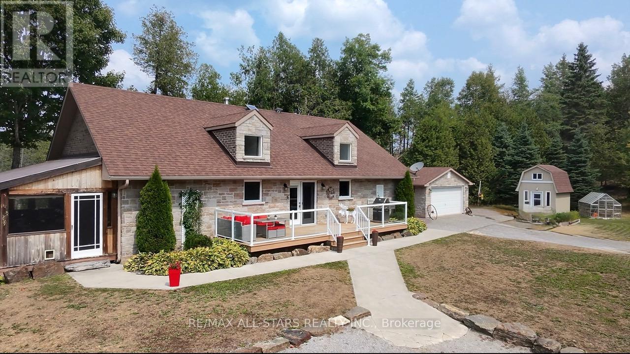 728 Galway Road, Trent Lakes, Ontario  K0M 2A0 - Photo 2 - X12898796
