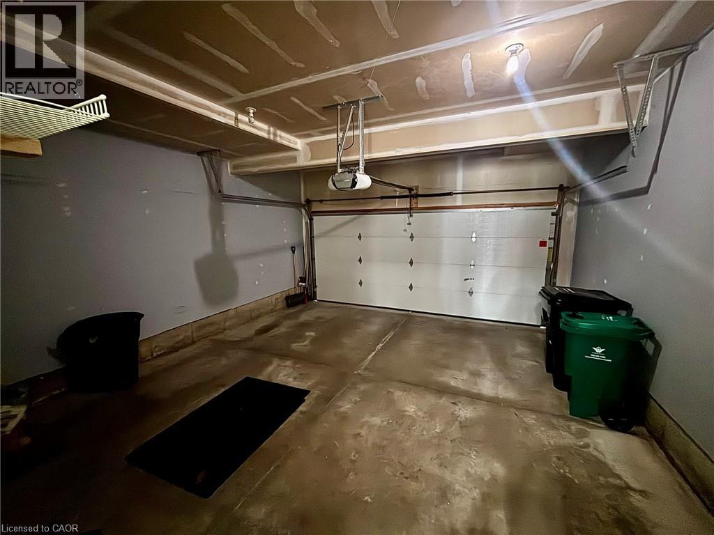 338 Maverick Street, Waterloo, Ontario  N2K 0A4 - Photo 30 - 40822160