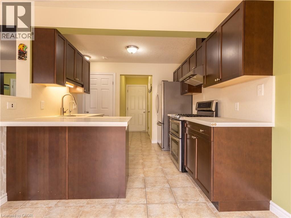 338 Maverick Street, Waterloo, Ontario  N2K 0A4 - Photo 8 - 40822160