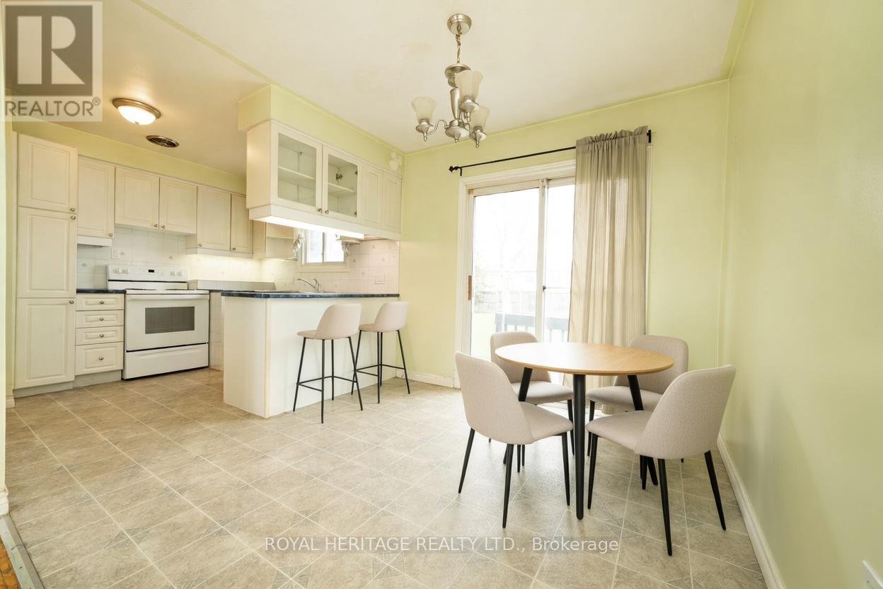 46 Given Road, Clarington, Ontario  L1B 1G9 - Photo 10 - E13018272