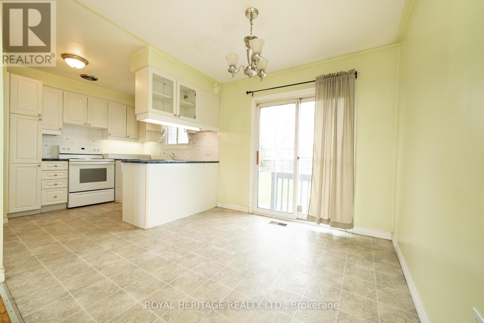 46 Given Road, Clarington, Ontario  L1B 1G9 - Photo 11 - E13018272