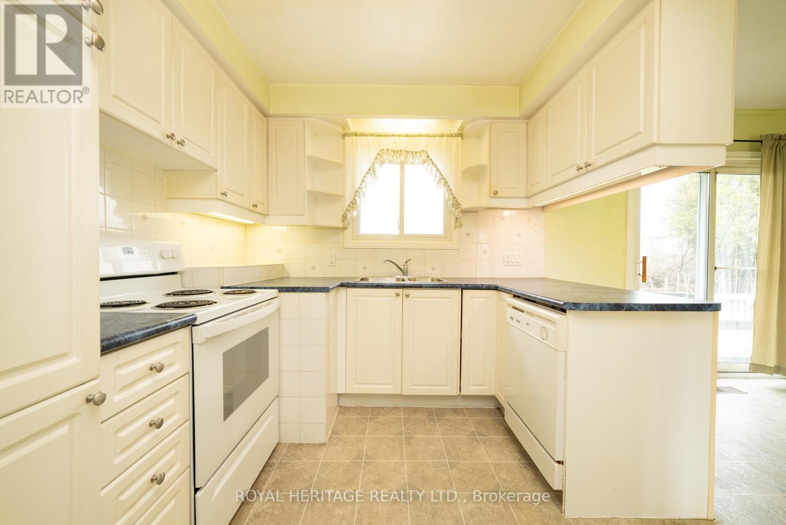 46 Given Road, Clarington, Ontario  L1B 1G9 - Photo 12 - E13018272