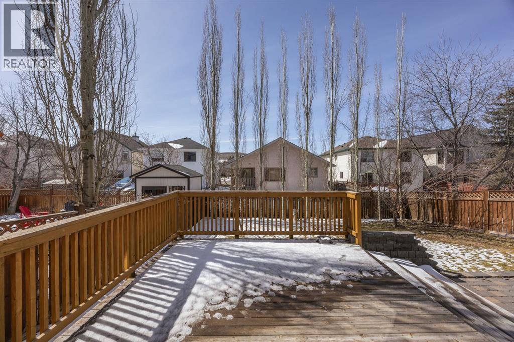 119 Valley Glen Bay Nw, Calgary, Alberta  T3B 5P9 - Photo 43 - A2303270