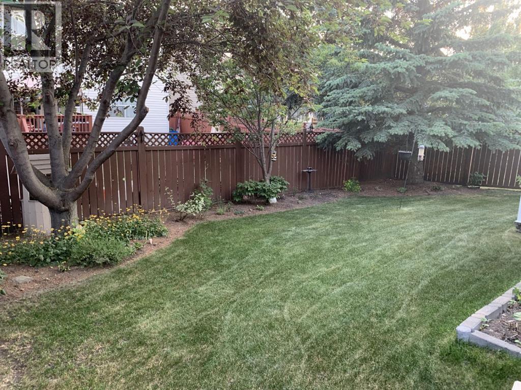 119 Valley Glen Bay Nw, Calgary, Alberta  T3B 5P9 - Photo 48 - A2303270