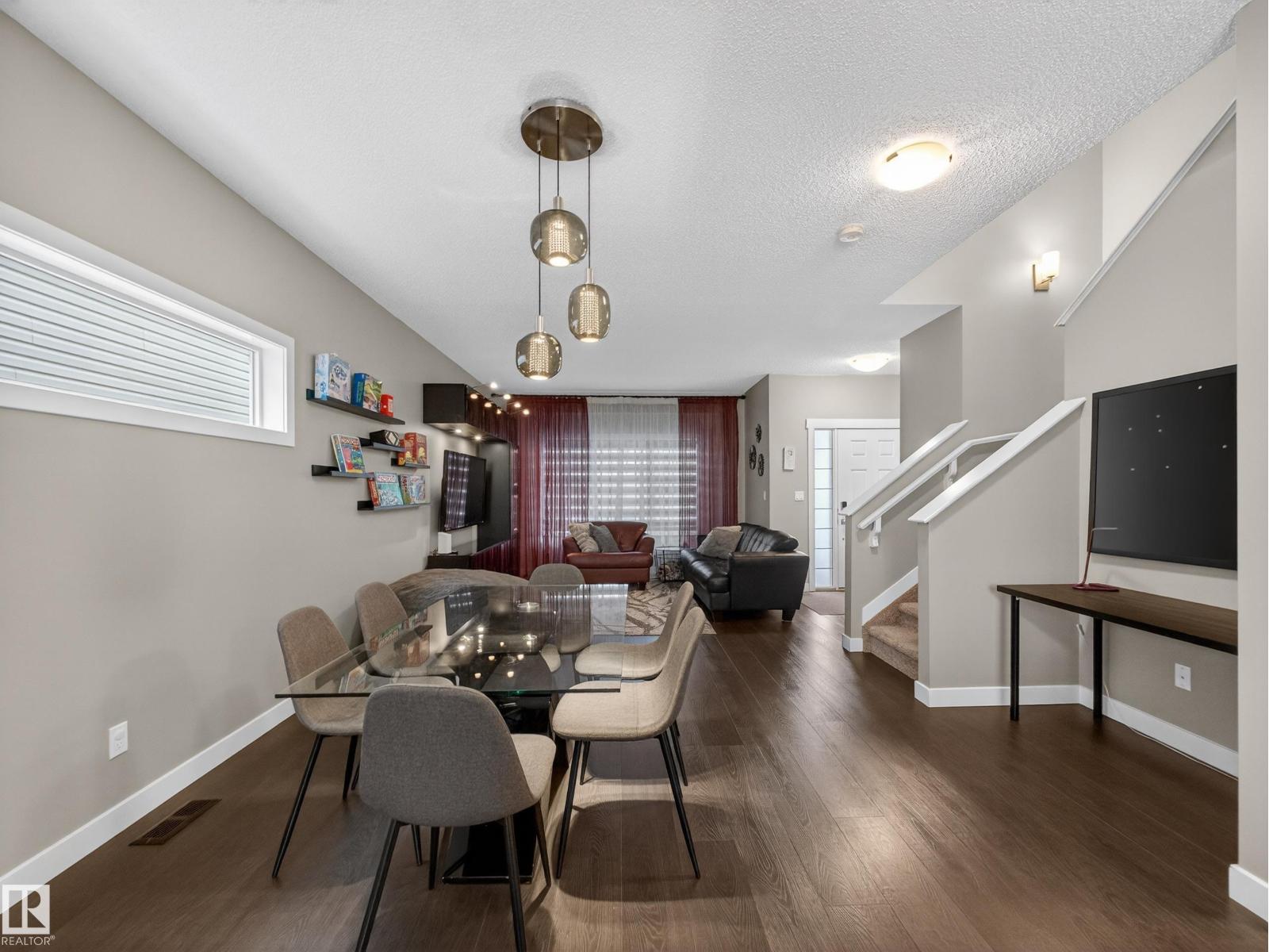 728 Secord Bv NW, Edmonton, Alberta  T5T 7A8 - Photo 7 - E4477102