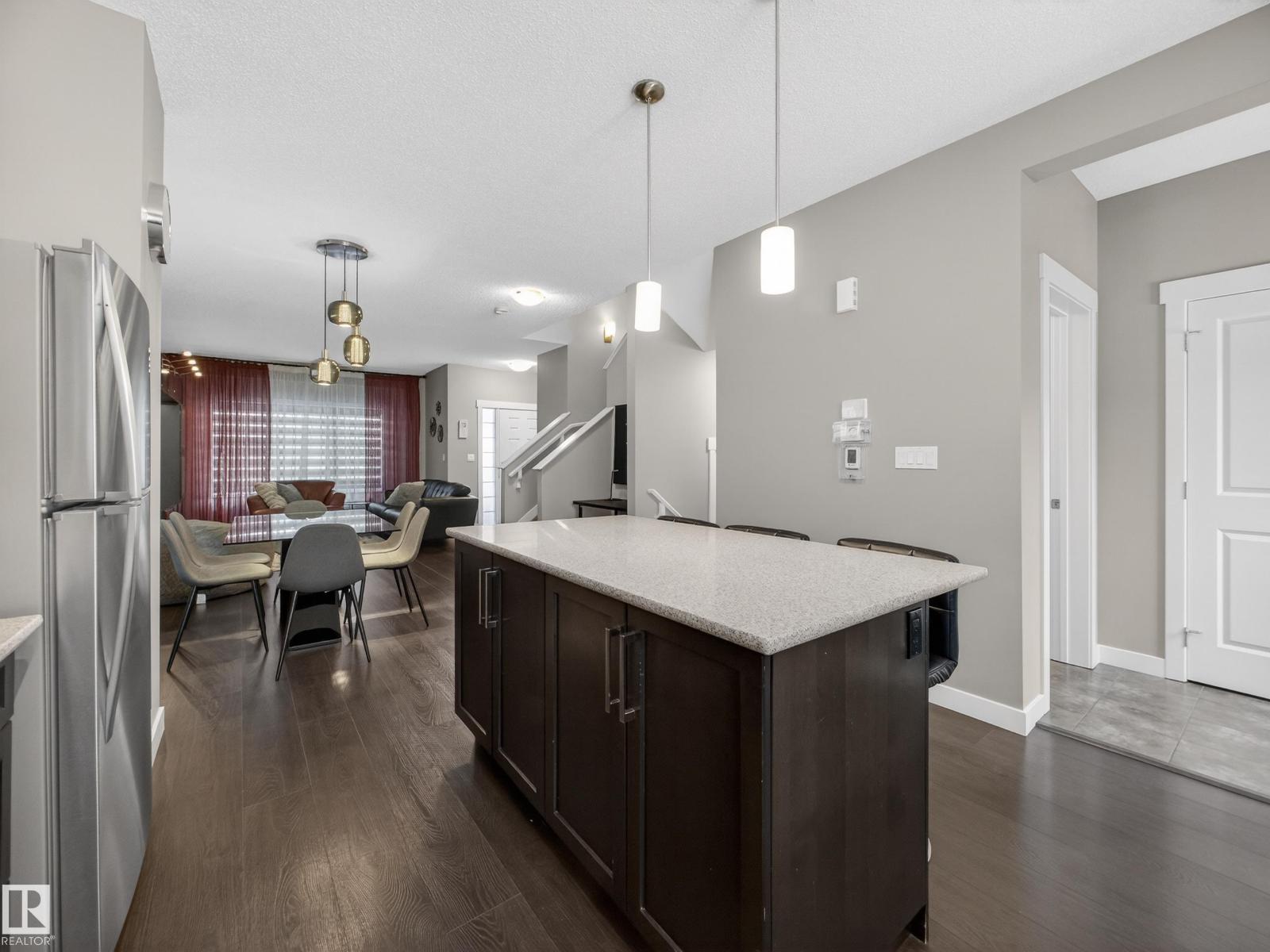 728 Secord Bv NW, Edmonton, Alberta  T5T 7A8 - Photo 13 - E4477102