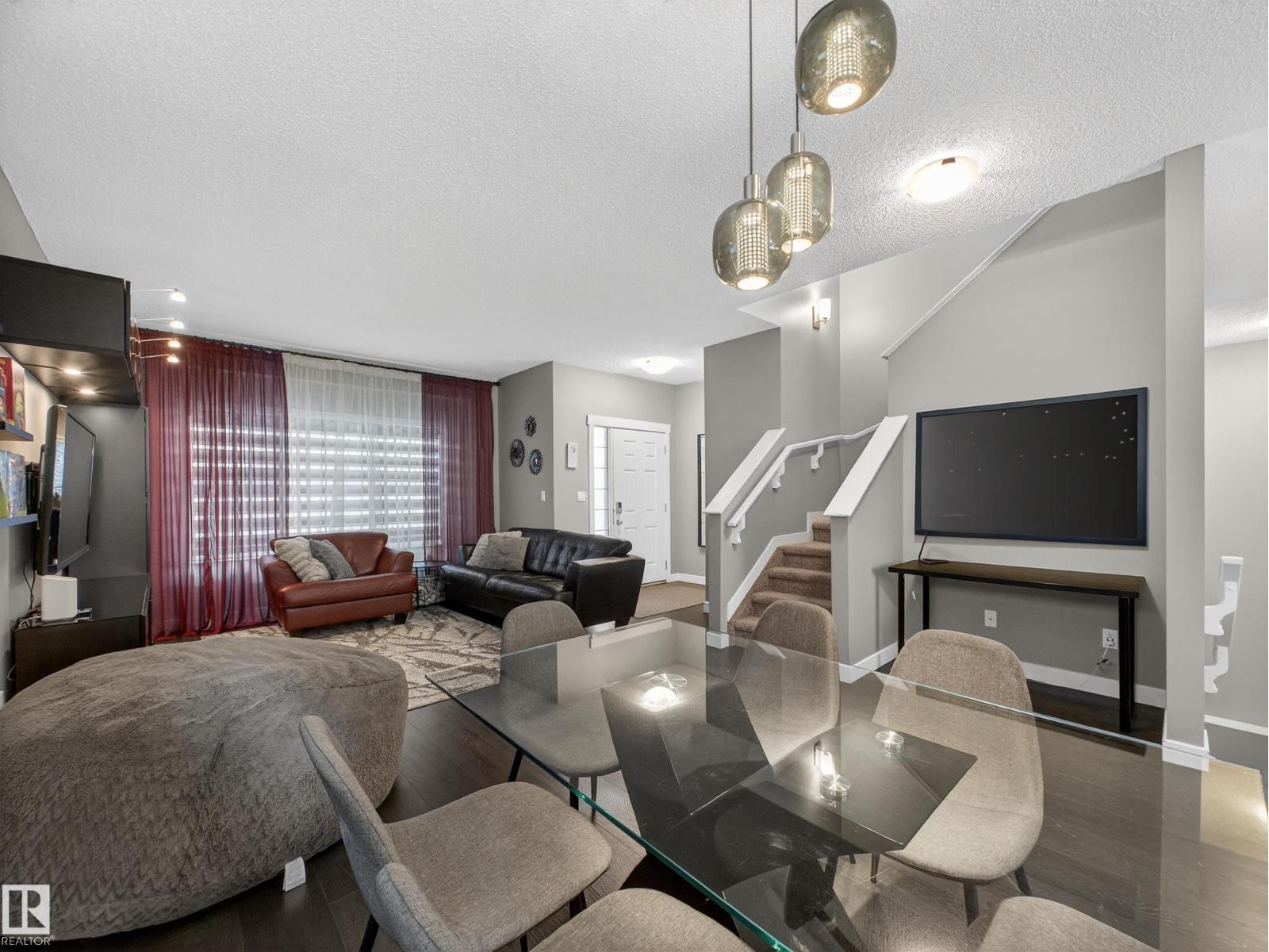 728 Secord Bv NW, Edmonton, Alberta  T5T 7A8 - Photo 4 - E4477102