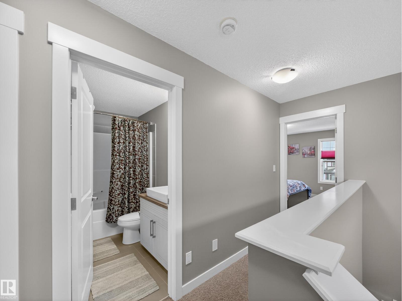 728 Secord Bv NW, Edmonton, Alberta  T5T 7A8 - Photo 28 - E4477102