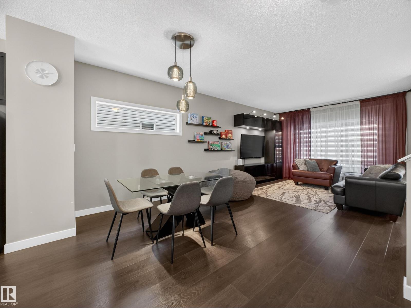 728 Secord Bv NW, Edmonton, Alberta  T5T 7A8 - Photo 5 - E4477102