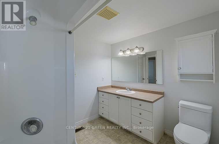 182 Starwood Drive, Guelph, Ontario  N1E 7G3 - Photo 17 - X13018104