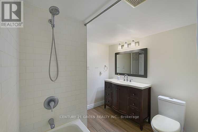 182 Starwood Drive, Guelph, Ontario  N1E 7G3 - Photo 19 - X13018104