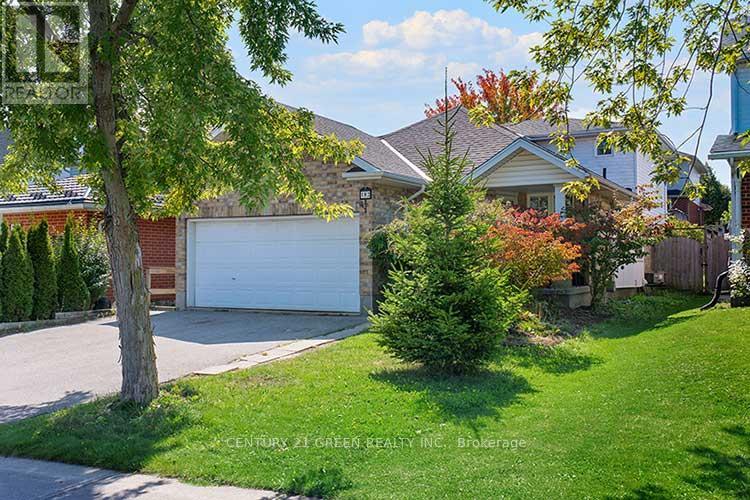 182 Starwood Drive, Guelph, Ontario  N1E 7G3 - Photo 3 - X13018104