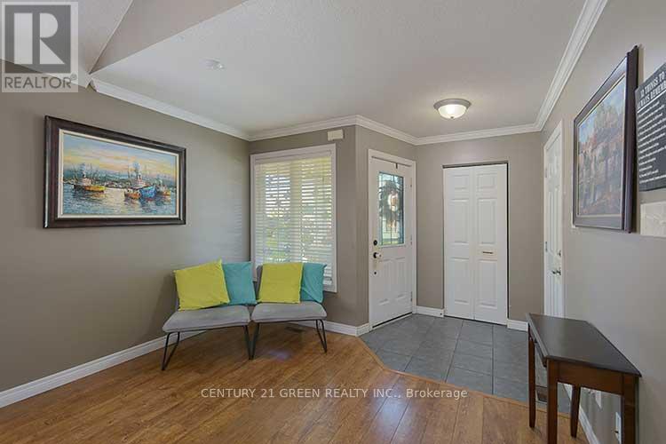 182 Starwood Drive, Guelph, Ontario  N1E 7G3 - Photo 6 - X13018104